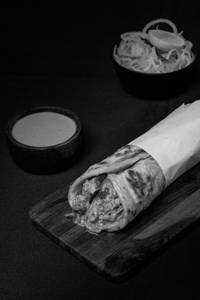 Kolkata Chicken Roll (With Egg)