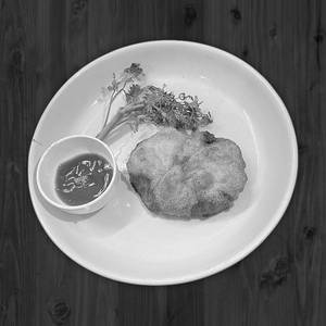 Fried chicken bao [1 piece]