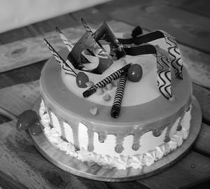 Butterscotch fantasy cake (500g)