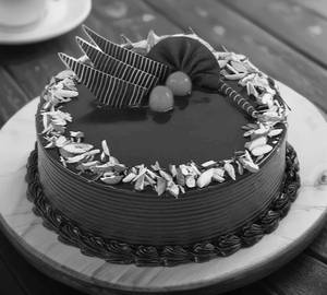 Chocolate almond cake (500g)