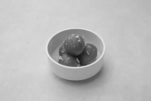 Gulab Jamun (3 Pcs)
