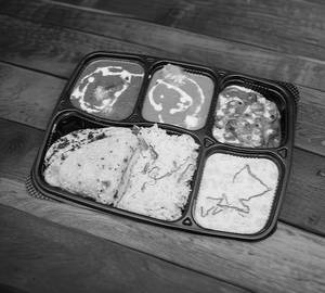 Special Paneer Thali 
