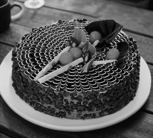 Eggless Chocolate Choco Chip Cake
