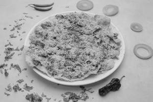 Butter Masala Khichya Papad