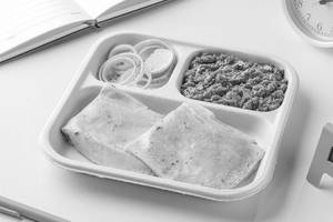 Chicken Kheema & Rumali Roti Lunchbox