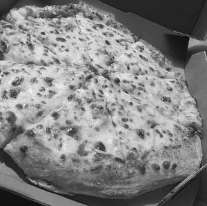 Italian Chicken Chicken Cheese Brust Pizza