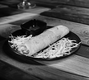 Achari paneer roll