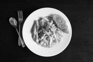Grilled Chicken In Rosso Pesto