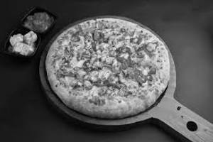 Paneer Pizza [ 6 Slice ]