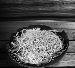 Hakka noodles
