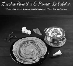 Paneer Lababdar + Paratha Combo