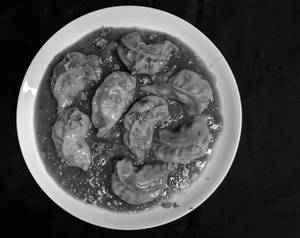 Pizza Gravy Momos (6 Pcs)