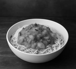 Spicy Dum Aloo Thukpa With Sesame Sauce