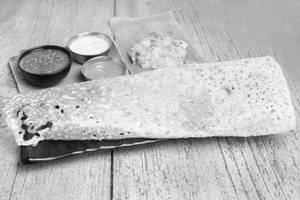 onion rava masala dosa