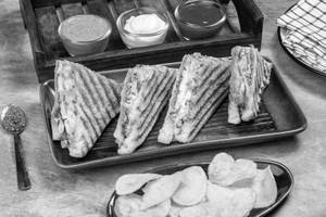 Omelette Grilled Sandwich
