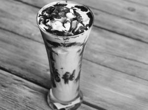 Choco Vanilla Shake