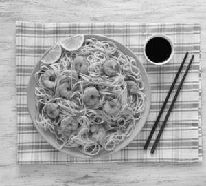 Shrimps Schezwan Noodles