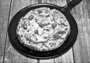 Paneer Tikka Pizza
