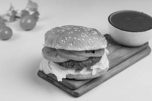 Veg Aloo Tikki Burger