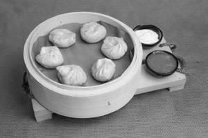 Veg Pahadi Steam Momos