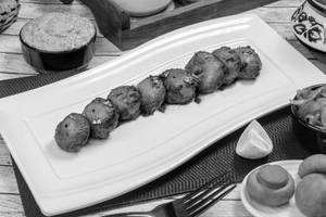 Mushroom Tikka (8Pieces)