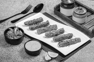 Chicken Seekh Kabab [6 Pieces]