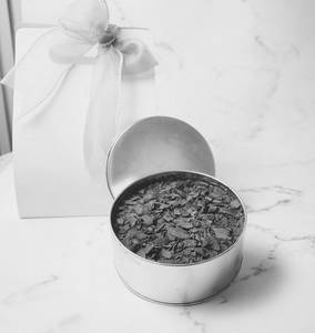 Chocolate Cake Tin ( Gift Pack)