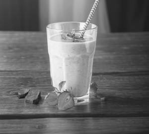 Strawbery milkshake