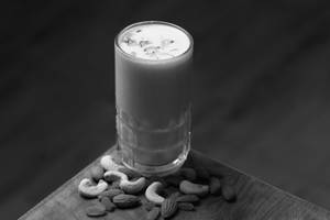 Dryfruit Lassi With Rabdi
