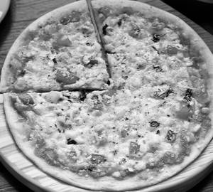Cheese Overload Veggie Pizza(Regular Size)