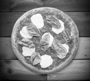 Margherita Pizza Regular size