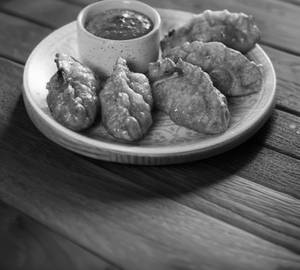 Chicken Momos ( 6 Pcs) + Cool Drink