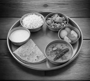 Veg Mini Thali