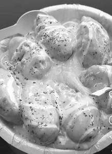 Paneer Afghani Momos (full 10 Pcs)