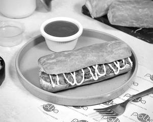 Masala Aloo And Cheese Roll