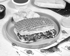 Spinach Corn And Cheese Panini