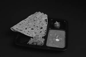 Paratha Paneer Butter Masala Combo