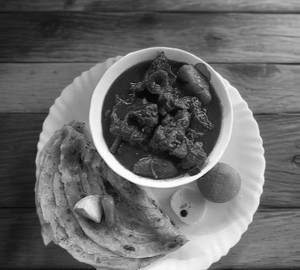 2 Naan Paratha With Mutton Kosha(2Ps)