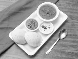 Idli Sambhar-2pcs.