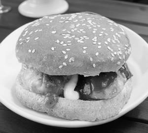 Burger (1 Pcs)