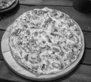 Punjabi pizza (8 inches size)