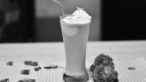 Rose Milkshake