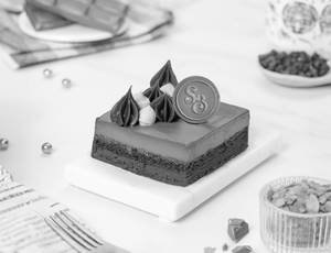 Trinity Hazelnut & Dark Chocolate Ganache Pastry