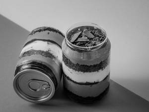 Chocolate Cherry Cake Can