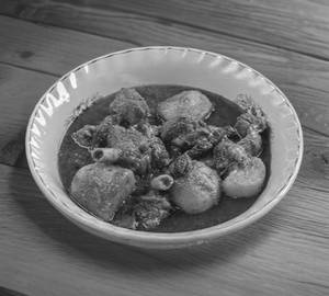 Mutton curry [3 pieces] with 1pc aloo