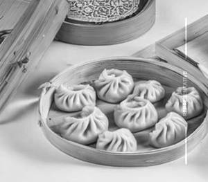 Steamed Cheese & Corn Momos
