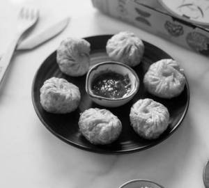 Veg Fried Momo's (8Pcs)