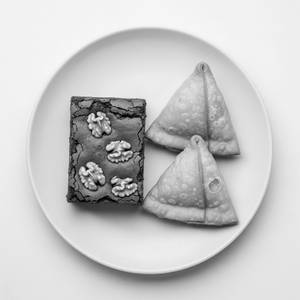 Veg Samoa (2 pc) + Walnut Brownie                     