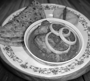 2 Aloo Paratha + Chicken Kosha (2Ps)