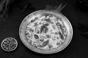 Chura Fry with Peanuts (Poha Chiwada)